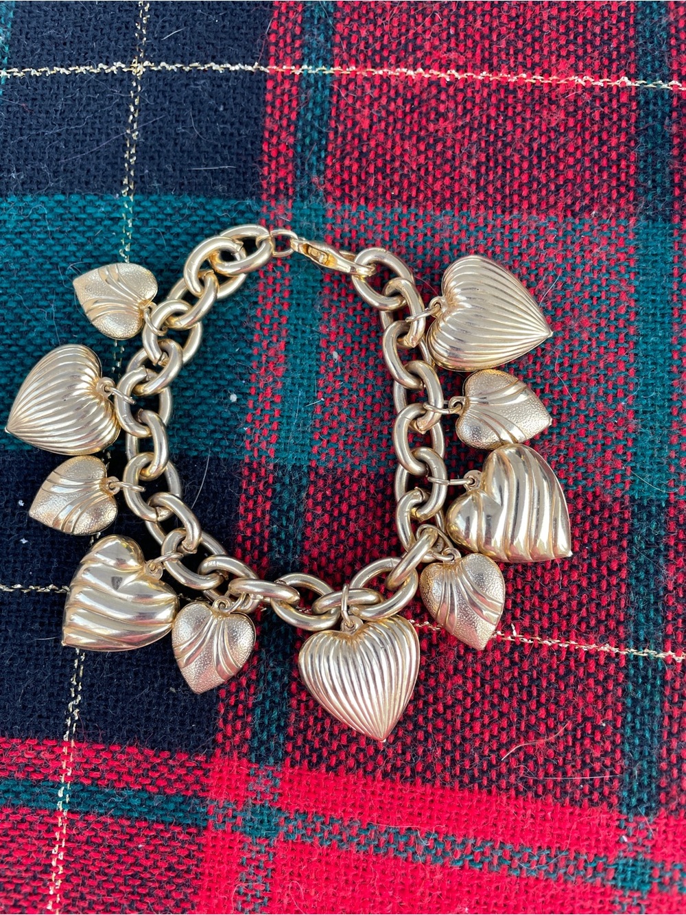 Gold Heart Charm Link Bracelet for Women